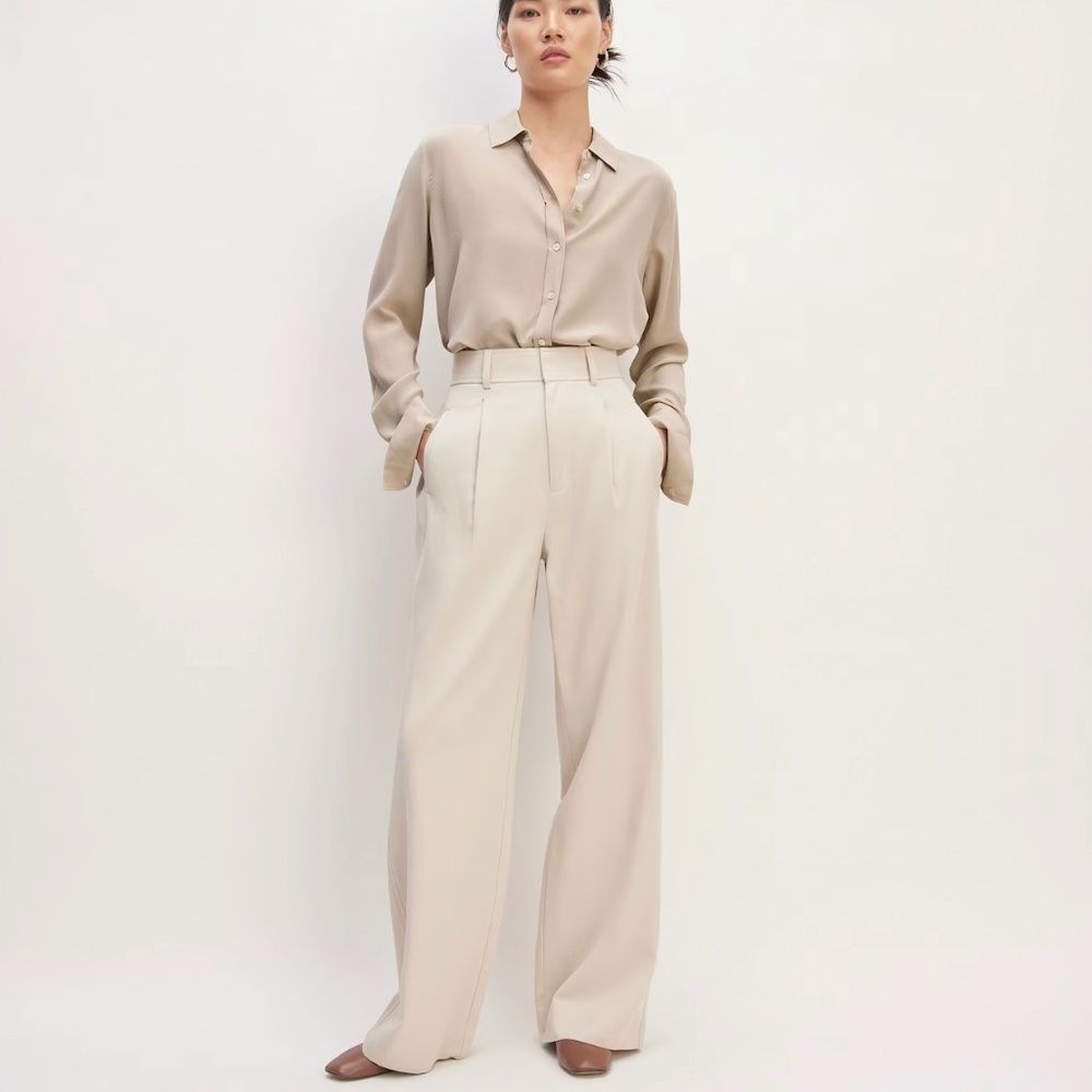 Everlane Wide-Leg Trousers in Beige